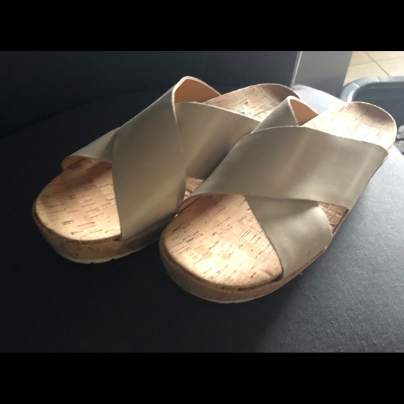 Wedge sandal - Picture 2 of 4